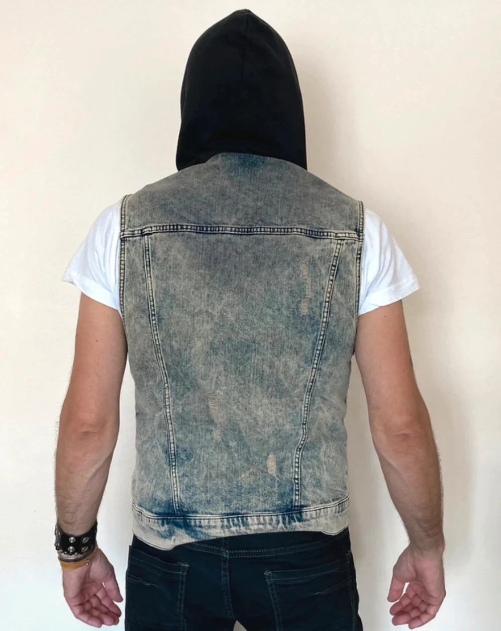 Sleeveless denim jacket with hood Divided by H&M size M. – photo 3